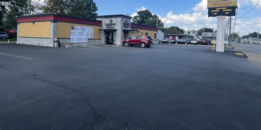 Alleged drunk driver crashes through Liquor Locker wall; tells police sobriety tests “will not be good”