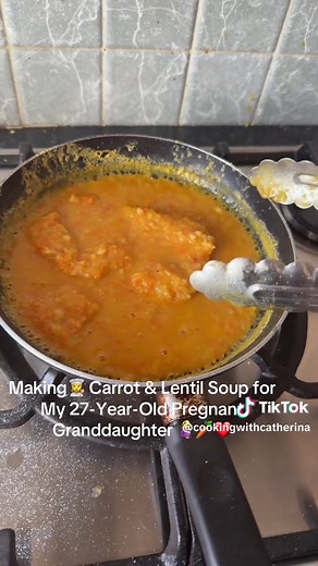 Easy Carrot and Lentil Soup Recipe