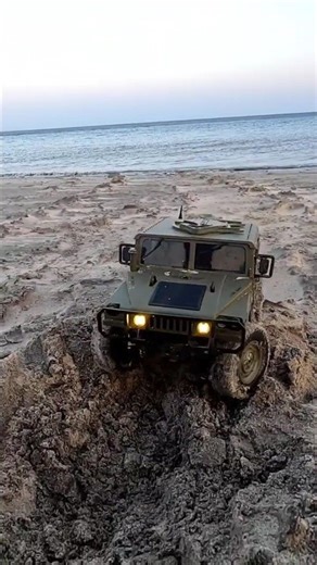 4x4 military Humvee