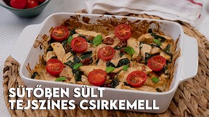 50K views · 293 reactions | A sütőben sült tejszínes csirkemell ebédre, vacsorára is telitalálat. Ha valami igazán egyszerűt készítenél, ami laktató és finom is, akkor ez a te recepted!  #csirke #tejszínescsirke #recept #receptvideó #mindmegette | Mindmegette.hu | Facebook