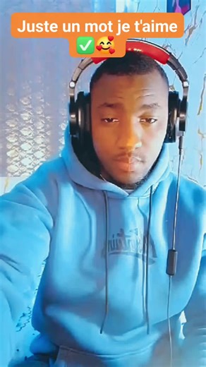 AhmedDiall29 on Instagram‎: "Tu peux dire juste un mot je t'aime maman où papa ça peut changer plaine de choses 🌷✅✅🥰 #Maroc #ma #viral #fy #alhamdulilah #fypシ゚viralシfypシ゚viralシalシ #Alhamdulillah #quran_kareem #Allahuakbar #SUBHANALLAH #allahﷻ #partage #partage #all #fypシ"‎