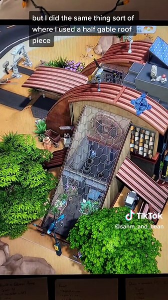 Replying to @littlemisspajamawitch here are 2(3?) ways I add greenhouses to my builds. #sims4 #siks4tips #replyingtocomments