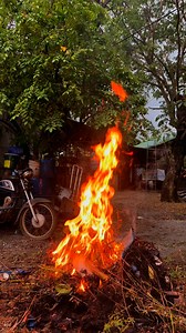 Buy any product of Platinum Lubricants and get FREE Fire Extinguisher, exclusive lang po sa aking t!kt0ksh0p. 🙂 Baka amoy pawis na yang truck niyo mag back to zero na din kayo, para maiba naman ang ihip ng hangin. Hehe #mommyannkobe #incoebattery #ladytruckdriver #platinumlubricants | Mommy Ann & Kobe