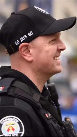 We’ve got Jays Fever! Behind the scenes, it’s a full team effort. Our members are working hand-in-hand with Rogers Centre, emergency services, and public transit partners to make sure the World Series runs safely and smoothly. We’ll handle the logistics — you handle the cheering. #wantitall | Toronto Police Service