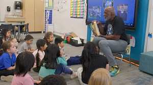 Happy Juneteenth! We're celebrating this Friday, June 23, with an incredible slate of guests including Jevetta Steele, Malcolm-Jamal Warner and Justice Alan C. Page. Get to know Justice Page's story ahead of the concert, where he'll be featured as a narrator in Aaron Copland's Lincoln Portrait > https://bit.ly/43RC7z7 | Minnesota Orchestra