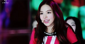 Red Velvet's Wendy has to speak English with a Korean accent to be understood