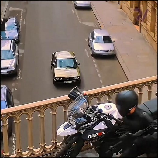 Ethan vs Ilsa During the Lane Chase Mission: Impossible – Fallout (2018)