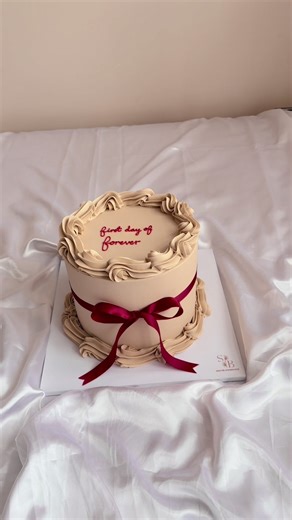 Creating Beautiful Wedding Cakes for Couples