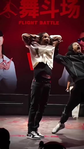 So EXCITED for this BATTLE SEASON!! 😝🔥 Videos from IG: officiallestwins lestwinsburner Edit:lestwinsstan Thank you for sharing your video!!✨❤️ #lestwins