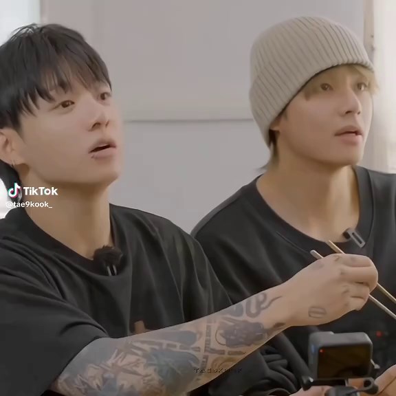 Taehyung's Scared Moment with Jungkook Explained