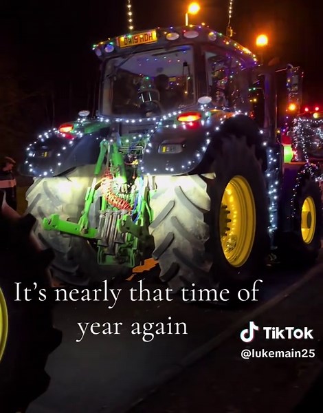 Get Ready for Christmas with the Tractor Run