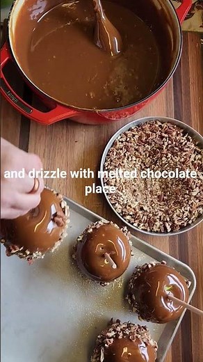 Caramel Apples | Recipe in the description