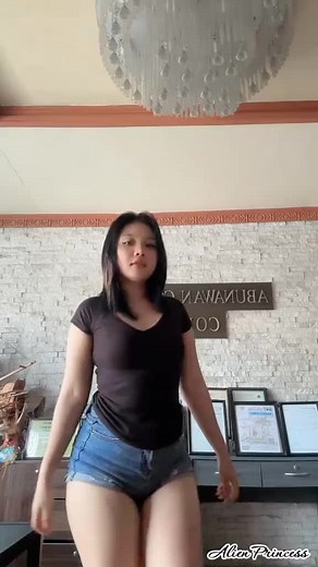 Discover the Alien Princess Costume for Pinay Girls