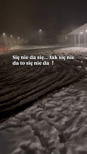 Ada w okularach • z Robertem • na tropie przygody on Instagram: "Lekko nie było 🧊🥶 Lepiej się ogląda niż testuje przyczepność butów na każdym metrze! Moje tempo to ‚bezpieczny pingwin’. 😂🐧 Ktoś jeszcze miał taki tor przeszkód ? ⛸️ 🧊 #zima2026 #lodowisko #pks #nieodśnieżone #zimazaskoczyładrogowców #niedasię #polska #ślisko #kabaretmoralnegoniepokoju #rolka #zżyciawzięte #pomorskie #miastko"
