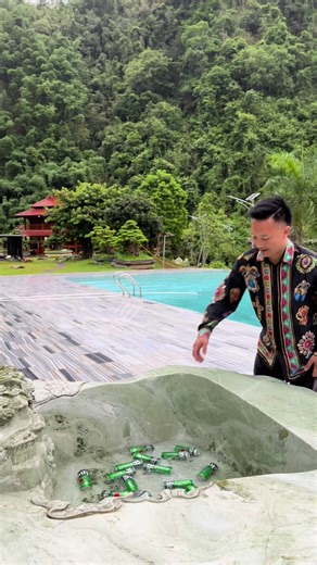 Suối Lão Đà Bắc — Bùi Xuân Huấn | Suối Lão Huấn Hoa Hồng