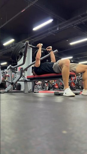 How To: Flat Machine Chest Press | Form Tutorial
