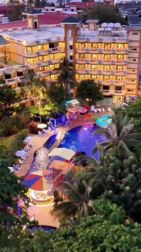 Paradise Garden Resort Hotel & Convention Center Boracay | Joel Jaws Andrada