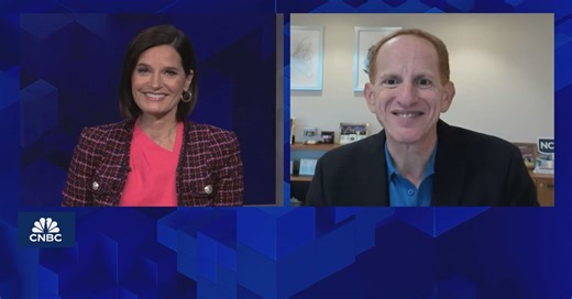 Norwegian shares sink despite record quarter