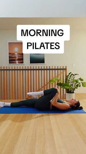 ➡️move slowly and with control ➡️modify any of the exercises to suit your needs and capabilities💙 #pilates