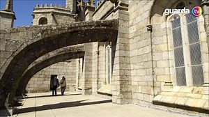 GUARDA TV | SÉ DA GUARDA A Catedral da cidade mais alta ou o "navio de pedra" como lhe chamou Eduardo Lourenço. A nossa Sé. Tenham uma excelente semana! #guardatv | Município da Guarda