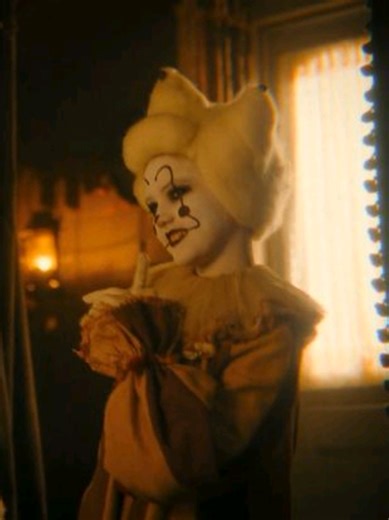 BABY PERI [happy] love her so much hrh ok #IT #periwinkle #pennywise #losersclub #meme