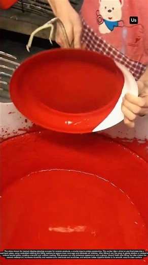 Manual Glazing Process of Ceramic Plates