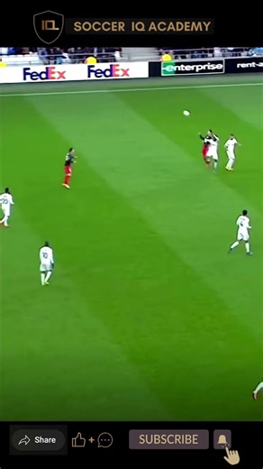 GK to Striker to MF = GOLAZO