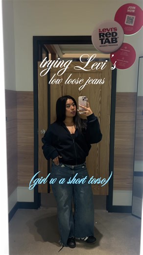 Exploring the Super Low Loose Jeans Trend