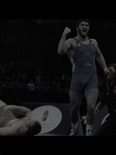 Top Wrestling Highlights: Throws and Takedowns