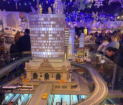 Festive fun awaits! The New York Transit Museum’s Holiday Train Show returns to Grand Central Terminal in November