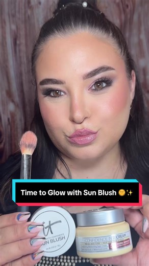 Nikole_Makeup/Content Creator on TikTok