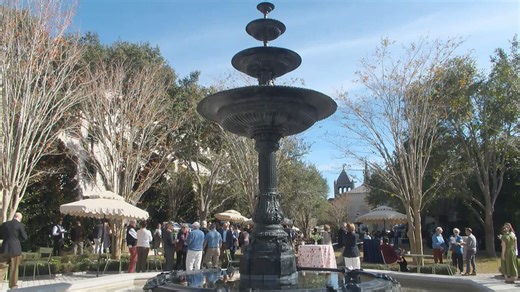 ‘American Gardens’ community park opens in downtown Charleston