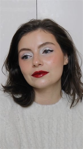 Snowy makeup look inspired by snow lol #makeup #makeuptutorial #colorfulmakeup #redlipstick #shorts