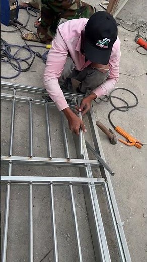 How to install metal doors and windows,steel windows and door frames manufacturing