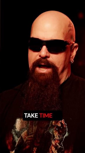 KERRY KING Stays True to Dive Bomb Technique