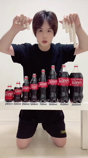 Coca Cola vs Mentos: Battle of the Carbonated Giants