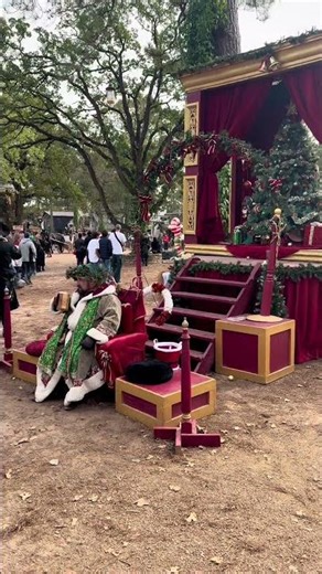 Texas Ren Fest Is a Whole OTHER World 😱✨