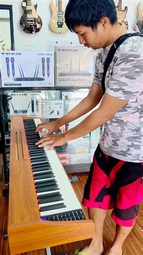 Testing out the 🎹 of this quality and affordable Clifton DWP-00 88-Key Digital Keyboard to be delivered to Ilagan, Isabela.🎶 Thanks again, Sir Kenneth, for choosing Jubal Music!✨️ #makeyourmusicmeaningful | Jubal Music Equipment Trading
