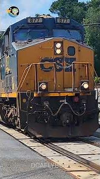 Incredible Footage of Massive CSX Freight Trains Barreling Down the Tracks #shorts