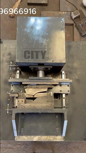 20 TON HORIZONTAL HYDRAULIC PRESS