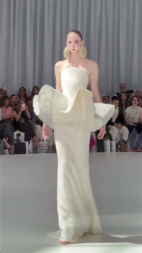 Effortlessly Effortless Luxury: High-End Spanish-Designed "Light" Wedding Dress