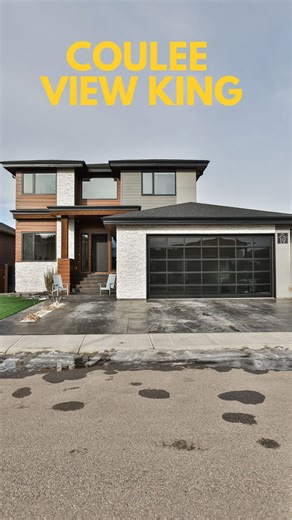 FRESH DROP 🚨 Riverstone luxury with the kind of coulee views you can’t replicate. Welcome to 19 Stonecrest Point W — a rare chance to own the builder’s personal residence in one of Lethbridge’s most prestigious pockets. Every inch was thoughtfully designed, upgraded, and finished to the highest standard. 🏡 Nearly 5,000 sq ft fully developed ✨ Soaring ceilings a dramatic floating solid-oak staircase 🔥 Two-sided gas fireplace sunken living room vibe 🍽️ Chef’s kitchen DREAM: ✔️ Double islands ✔