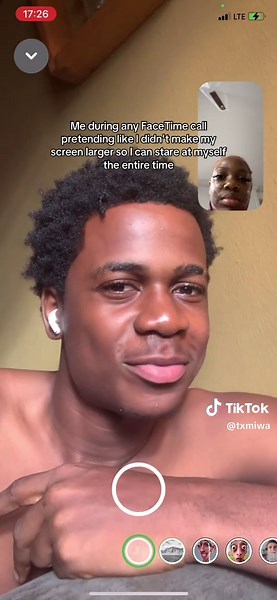 FaceTime Funnies: Staring at Myself 😂