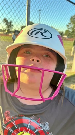 Hard days One step forward Two steps back She will persevere . . #gretchenannefarmer #mymagiciscontagious #t21 #arkansas #countrygirl #arkansaslife #fourthgrade | Gretchens.Troupe