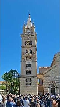 Europe's largest astronomical clock tower? Experience the noon show in #Messina, #Sicily! 🇮🇹