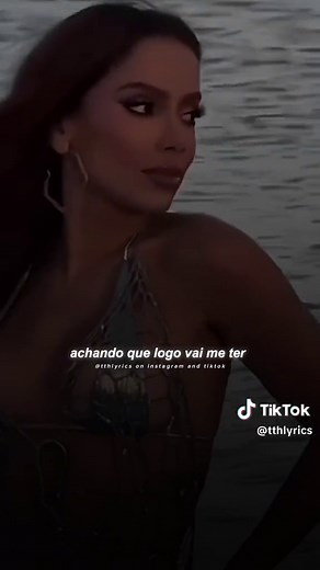 Meiga e Abusada: Letras e Tradução de Anitta