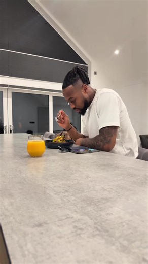 Delicious Jerk Chicken Wings with Mango Salsa Recipe