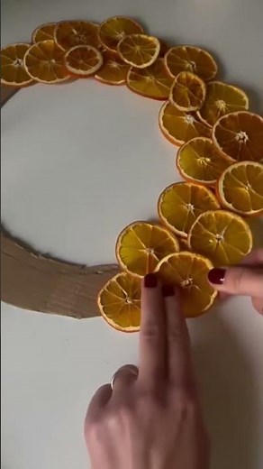 Create a Festive Dried Orange Wreath for the Holidays
