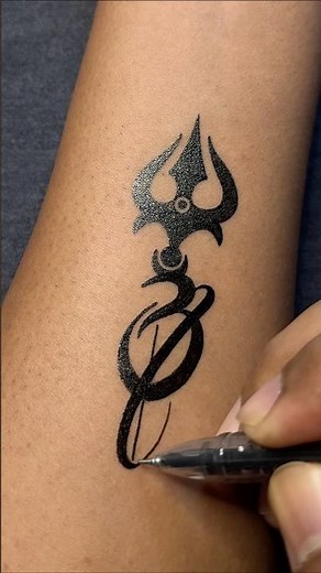 Make a Trident 🔱 & Om 🕉️ Temporary Tattoo Using Gel Pens….#gelpenart #tattoo #art