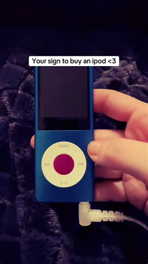 I need to fix my album covers shh #ipod #ipodnano #lapfox #scene #scenekid